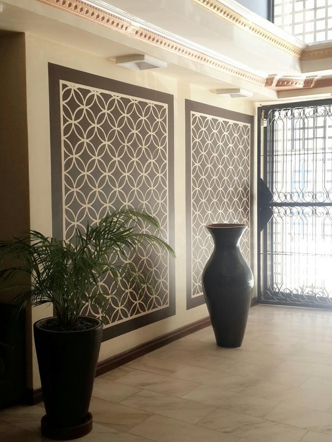 Iris Hotel Dar Es Salaam Bagian luar foto