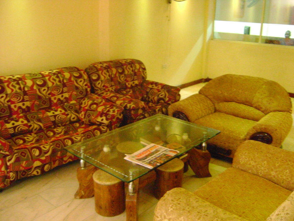 Iris Hotel Dar Es Salaam Bagian luar foto